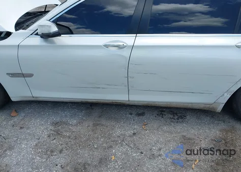 2013 BMW 750Li z USA, uszkodzony, nr VIN WBAYE8C59DD131739